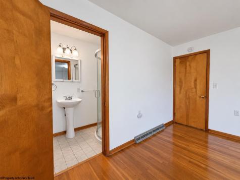 129 Lexington Avenue Westover WV 26501