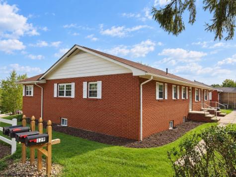 129 Lexington Avenue Westover WV 26501