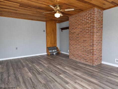 129 Lexington Avenue Westover WV 26501