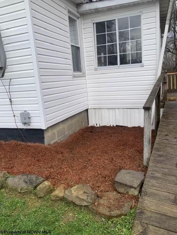 540 Cherry Run Road Craigsville WV 26205