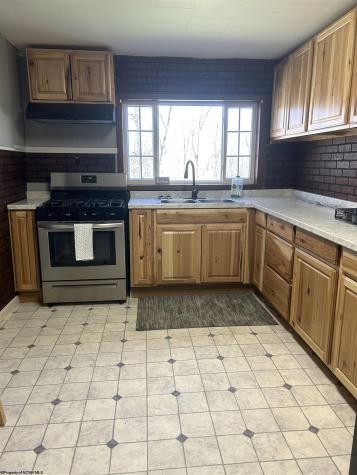 540 Cherry Run Road Craigsville WV 26205