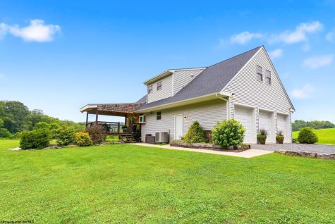 188 Whitetail Drive Albright WV 26519