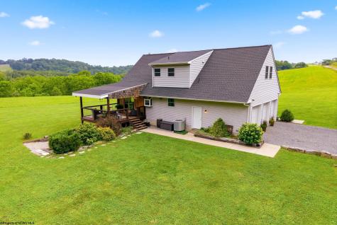 188 Whitetail Drive Albright WV 26519