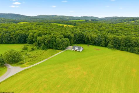 188 Whitetail Drive Albright WV 26519