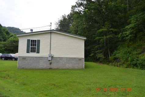 171 Salt Lick Road Sutton WV 26601