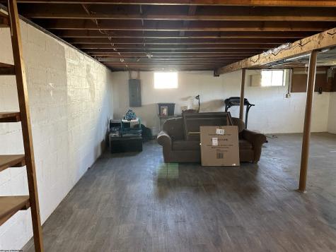 217 Burton Avenue Nutter Fort WV 26301