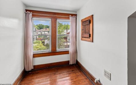 227 Hagans Street Morgantown WV 26501