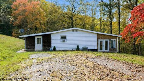 50 Scott Drive Grafton WV 26354