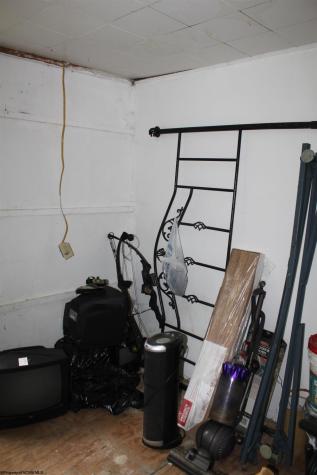 5786 Erbacon Road Erbacon WV 26203