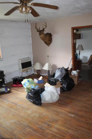 5786 Erbacon Road Erbacon WV 26203