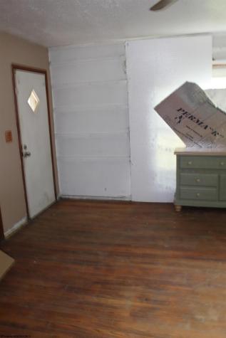 5786 Erbacon Road Erbacon WV 26203