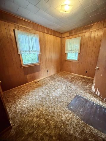 212 Bennett Avenue Weston WV 26452
