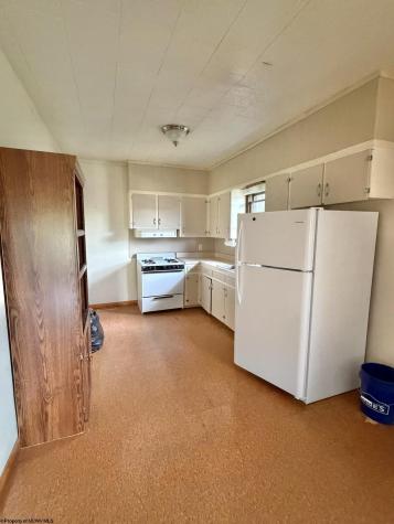 212 Bennett Avenue Weston WV 26452