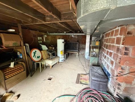 212 Bennett Avenue Weston WV 26452