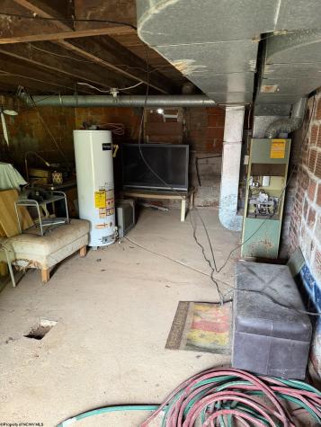 212 Bennett Avenue Weston WV 26452