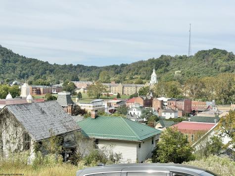 212 Bennett Avenue Weston WV 26452