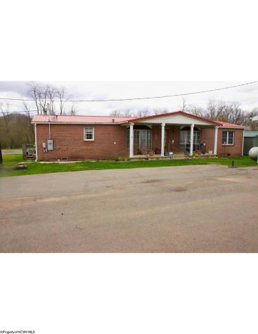 492 Main Street Beverly WV 26253
