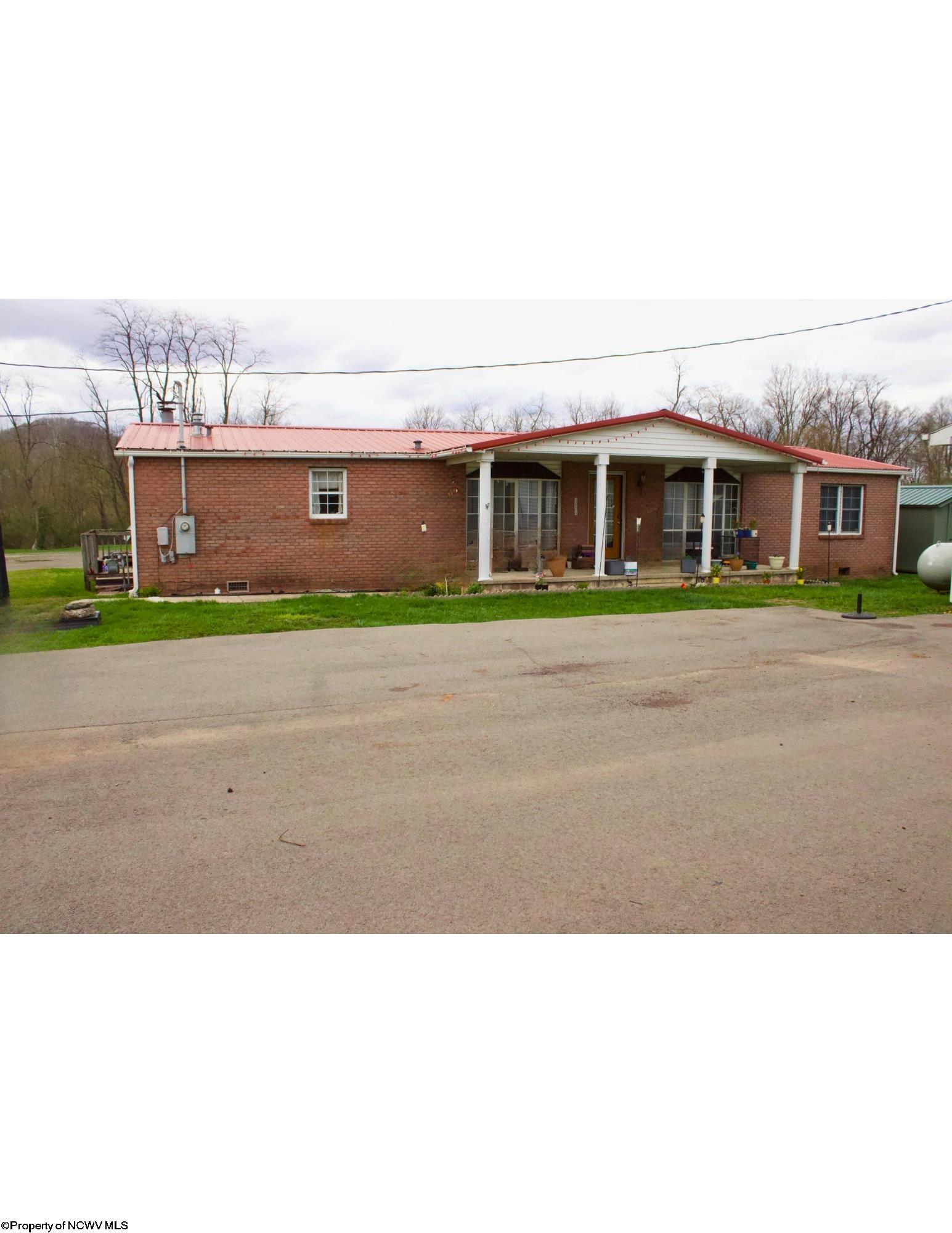 492 Main Street Beverly WV 26253