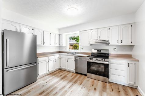 512 Wheeling Street Morgantown WV 26501