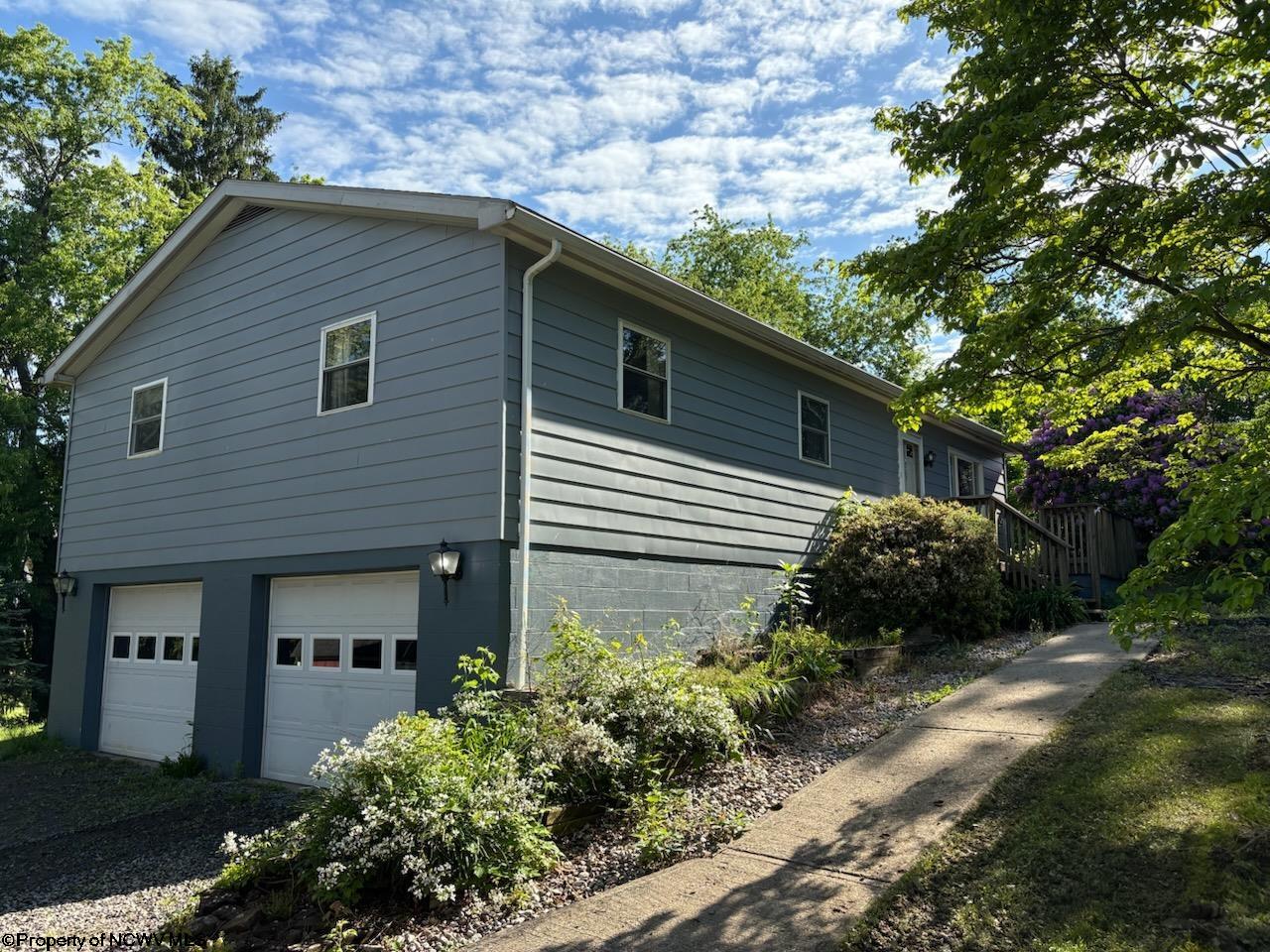 567 Burroughs Street Morgantown WV 26505-3354