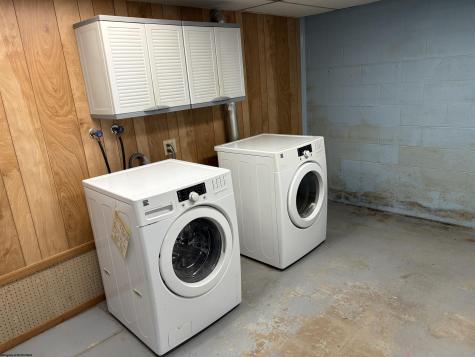 567 Burroughs Street Morgantown WV 26505-3354