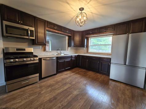 303 Sandhill Road Clarksburg WV 26301