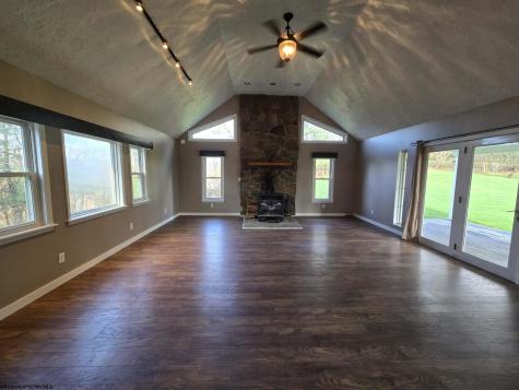 303 Sandhill Road Clarksburg WV 26301