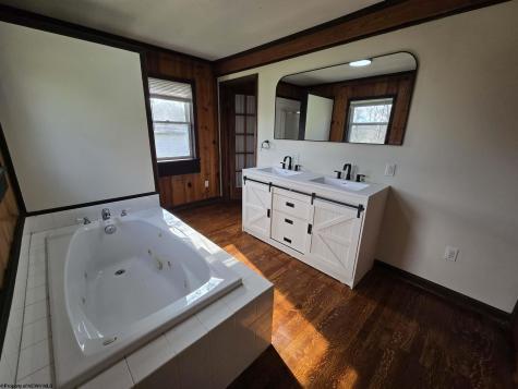 303 Sandhill Road Clarksburg WV 26301
