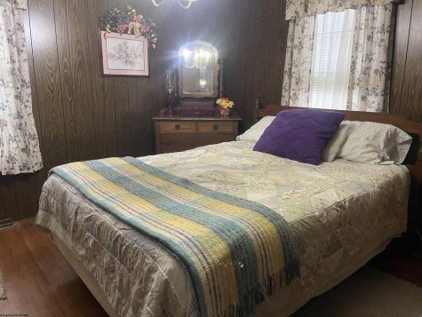 611 Broad Street Weston WV 26452