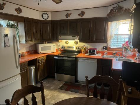 611 Broad Street Weston WV 26452
