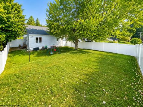 104 Cardinal Place Fairmont WV 26554