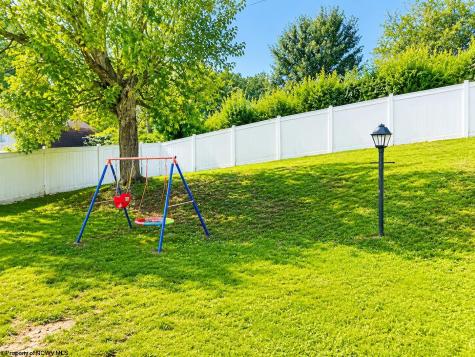 104 Cardinal Place Fairmont WV 26554