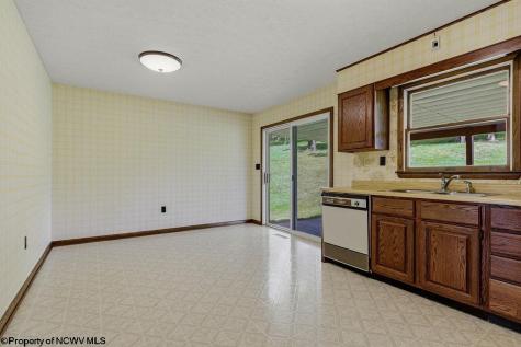 293 Forest Drive Bridgeport WV 26330