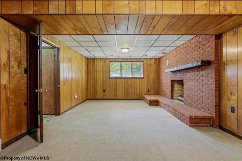 293 Forest Drive Bridgeport WV 26330