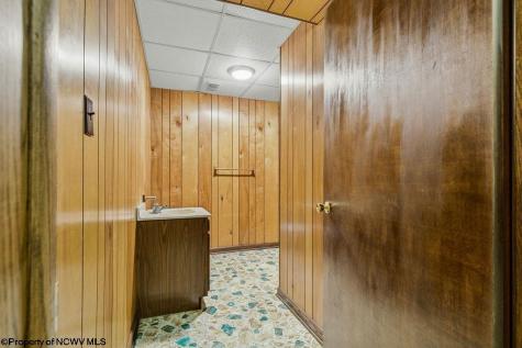 293 Forest Drive Bridgeport WV 26330