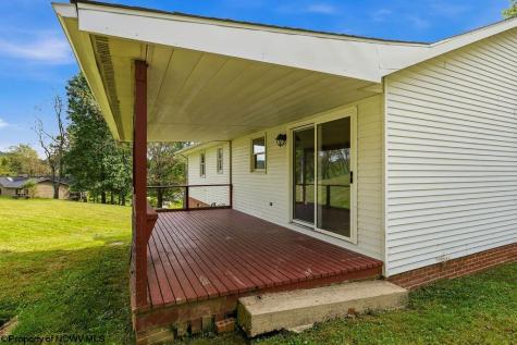 293 Forest Drive Bridgeport WV 26330