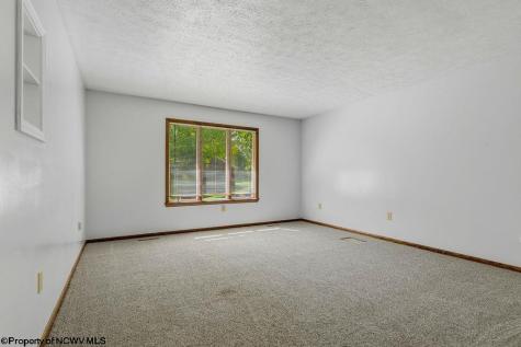 293 Forest Drive Bridgeport WV 26330