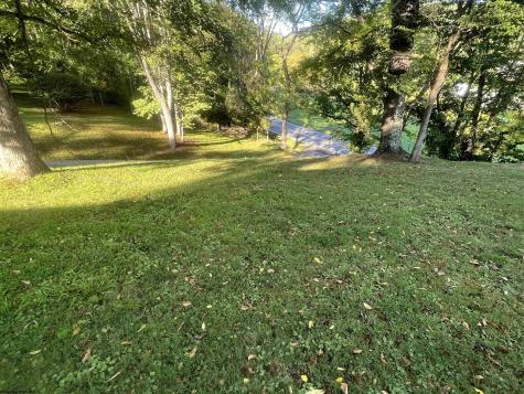 1758 Valley Chapel Road Weston WV 26452