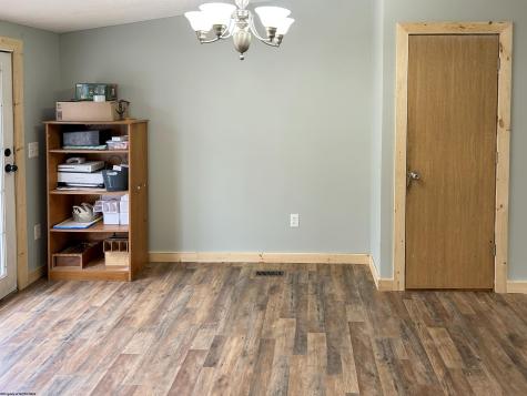 673 Pond Road Morgantown WV 26508