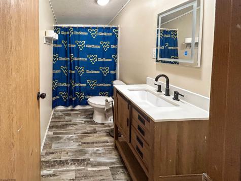 673 Pond Road Morgantown WV 26508