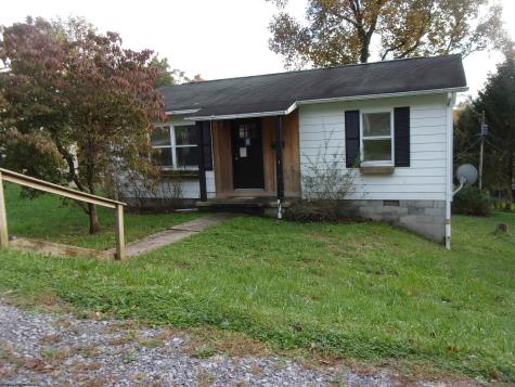 40 Centre Avenue Belington WV 26250