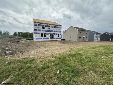 912 Bunker Court Maidsville WV 26541