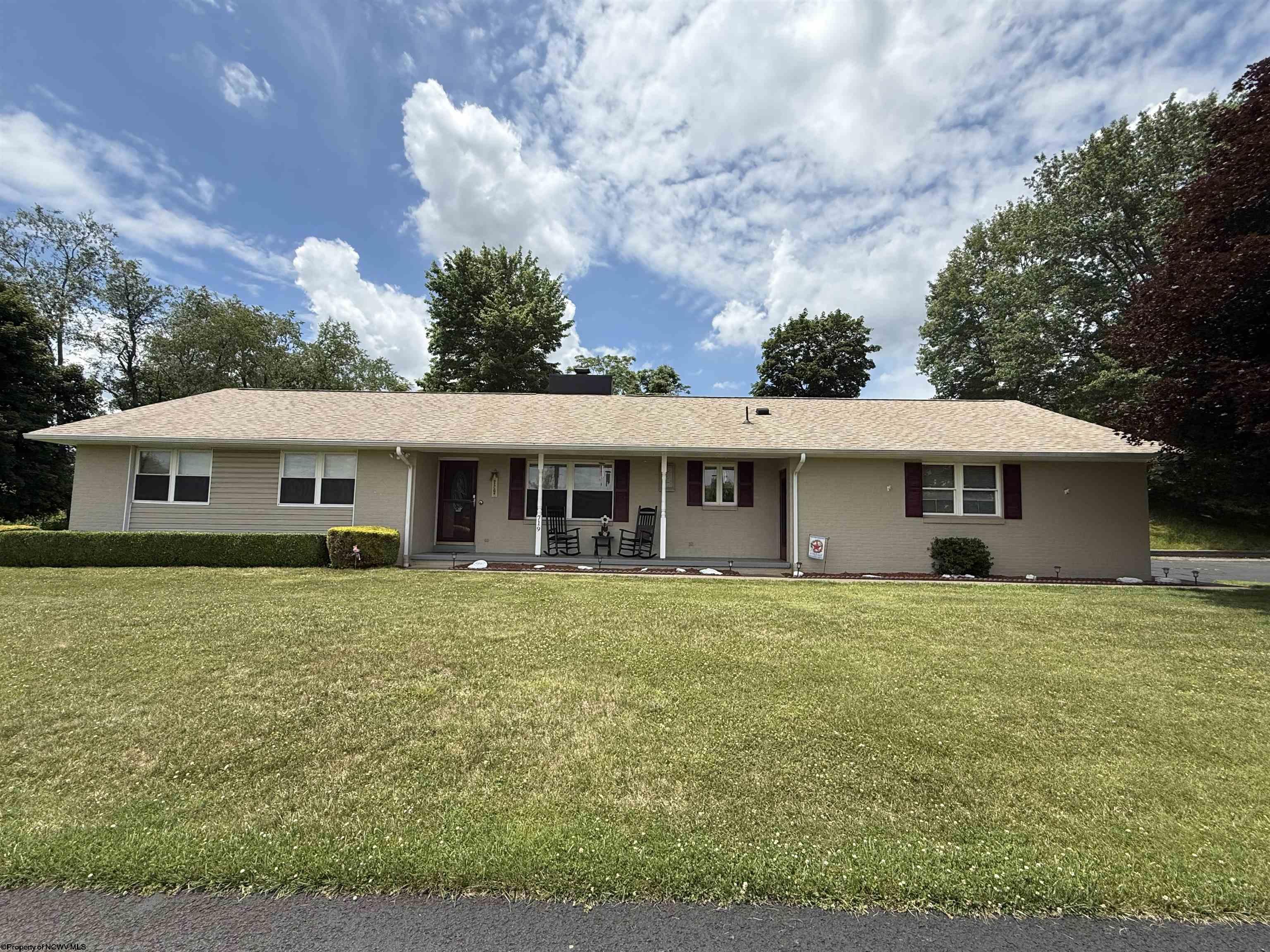 719 James Street Bridgeport WV 26330