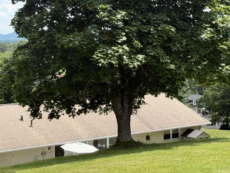 719 James Street Bridgeport WV 26330