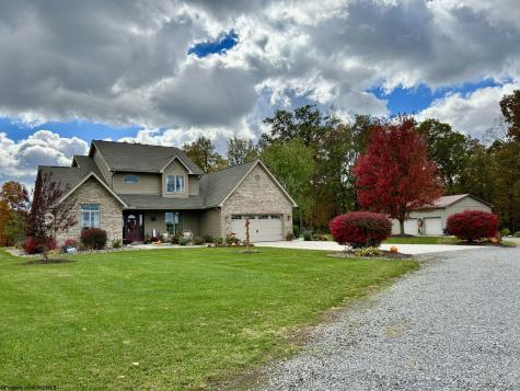 78 Moccasin Rocks Road Bruceton Mills WV 26525