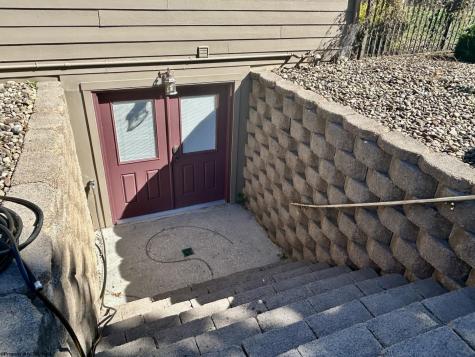 78 Moccasin Rocks Road Bruceton Mills WV 26525