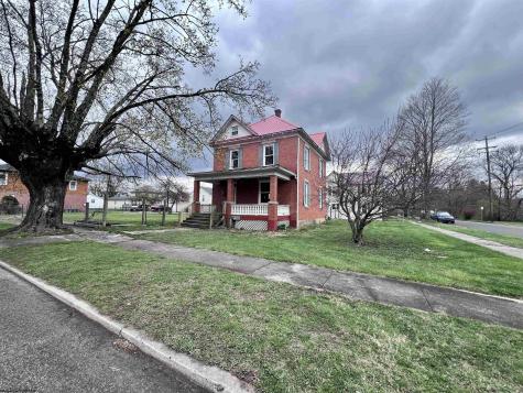 118 Wilson Street Elkins WV 26241