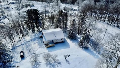 777 Nicholson Loop Morgantown WV 26508