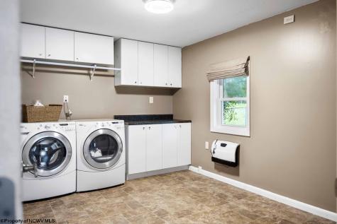 1404 Buckhannon Avenue Morgantown WV 26508