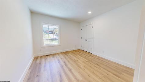 1317 Lincoln Way Fairmont WV 26554